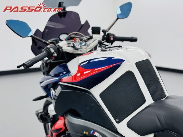 2010 BMW K 1300 R 사진 4