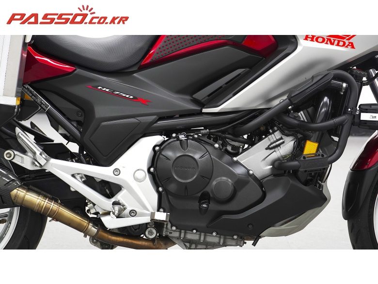 2018 혼다 NC 750 X 사진 5