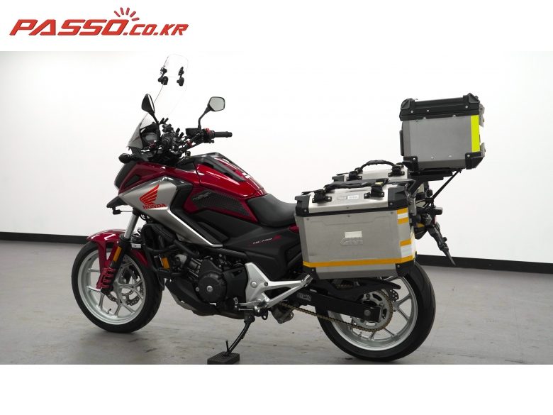 2018 혼다 NC 750 X 사진 12