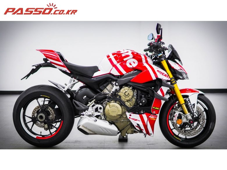2022 두카티 스트리트파이터 V4 S 사진 1