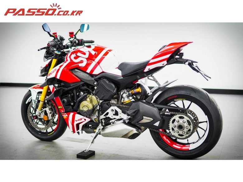 2022 두카티 스트리트파이터 V4 S 사진 8