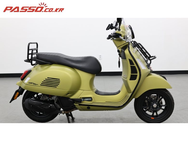 2024 베스파 GTS 125 슈퍼스포츠 사진 1