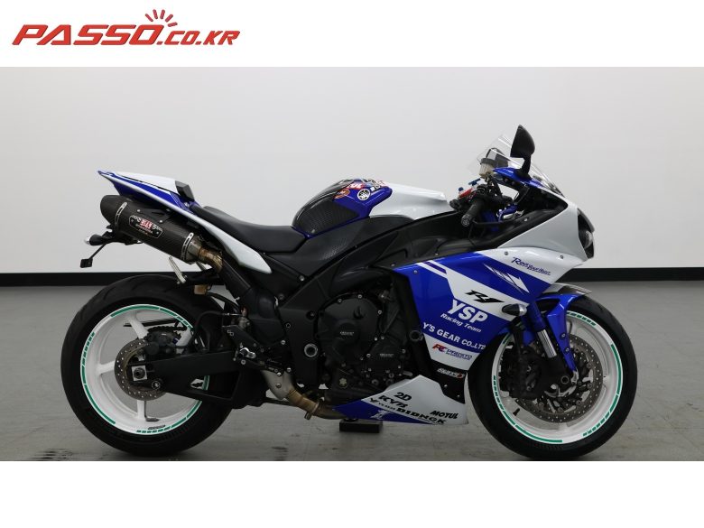 2014 야마하 YZF R1 사진 1