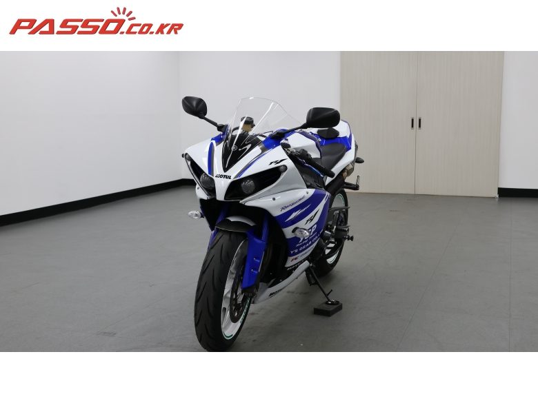 2014 야마하 YZF R1 사진 10