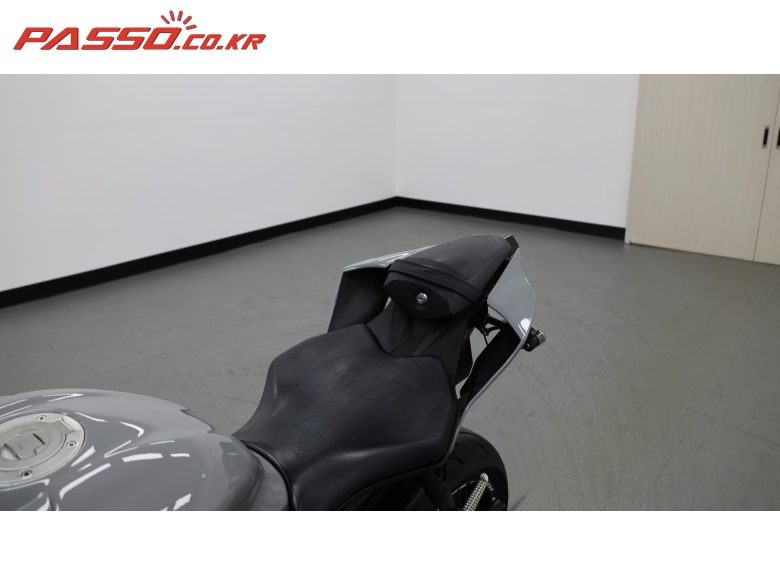 2019 야마하 YZF R6 사진 8