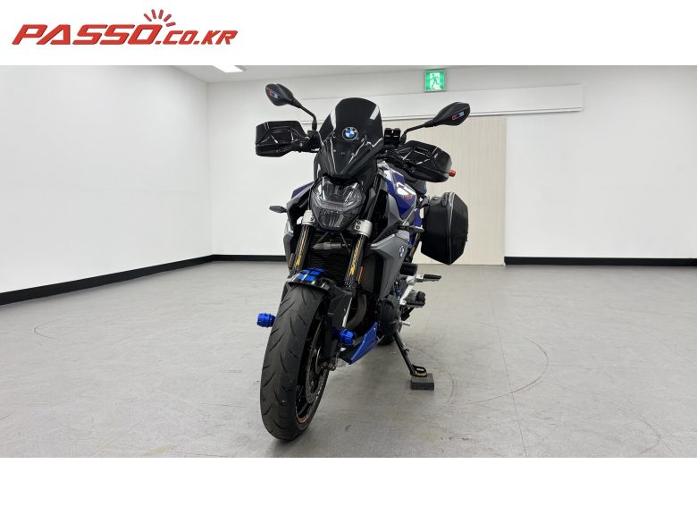 2021 BMW F 900 R 사진 10