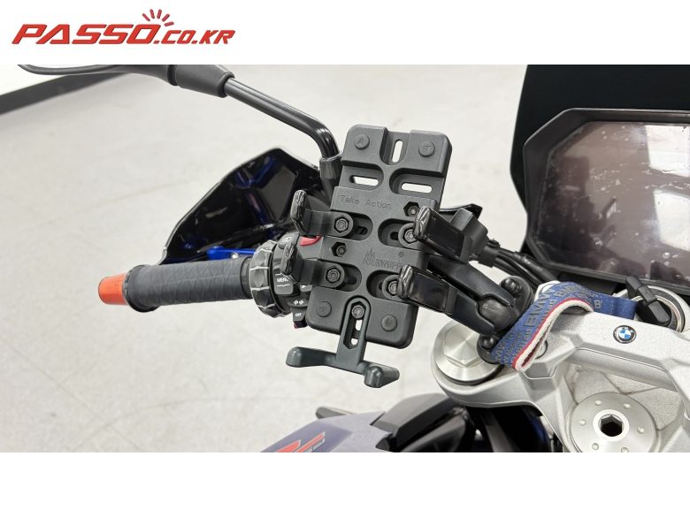 2021 BMW F 900 R 사진 18