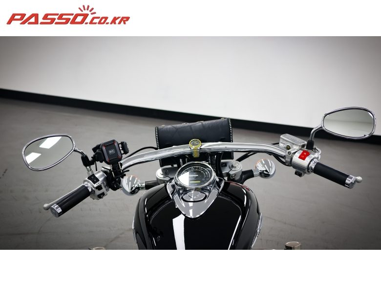 2010 혼다 VT 1300 CR 사진 4