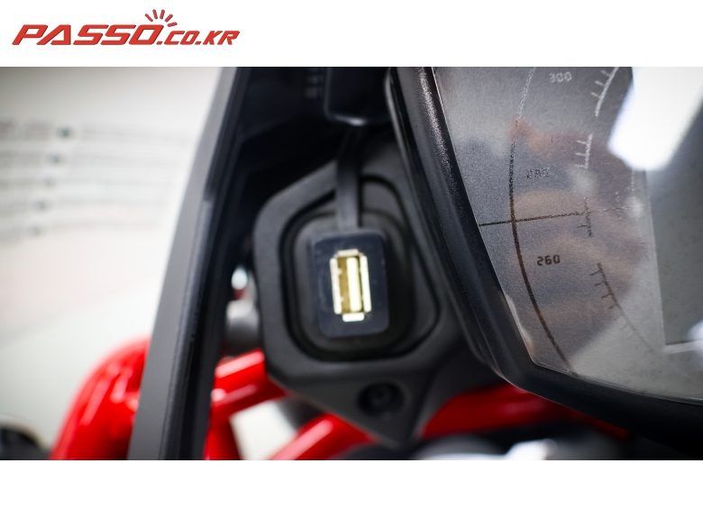 2023 모토구찌 V 85 TT 사진 15