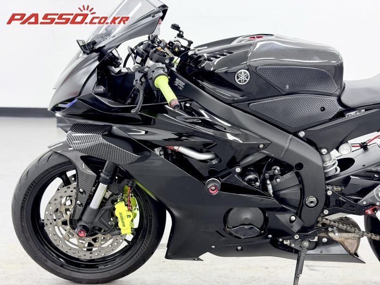 2020 야마하 YZF R6 사진 11