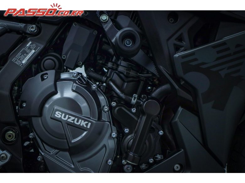 2024 스즈키 GSX 8 R 사진 5
