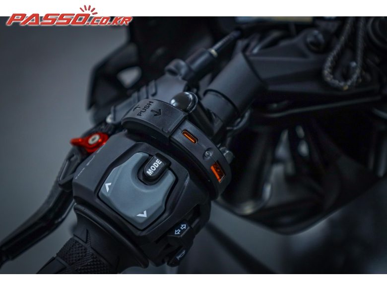 2024 스즈키 GSX 8 R 사진 15