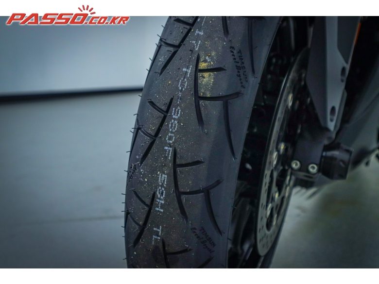 2024 스즈키 GSX 8 R 사진 16