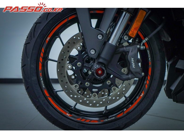 2024 스즈키 GSX 8 R 사진 18