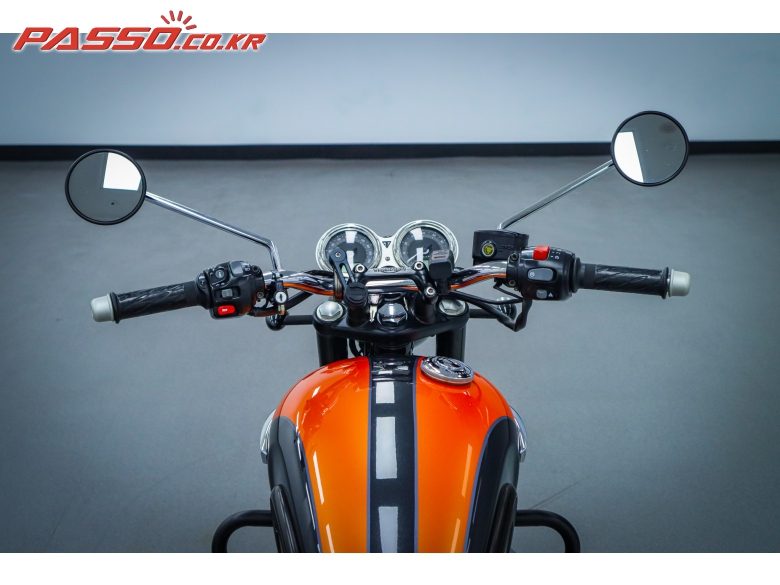 2020 트라이엄프 본네빌 T120 사진 4