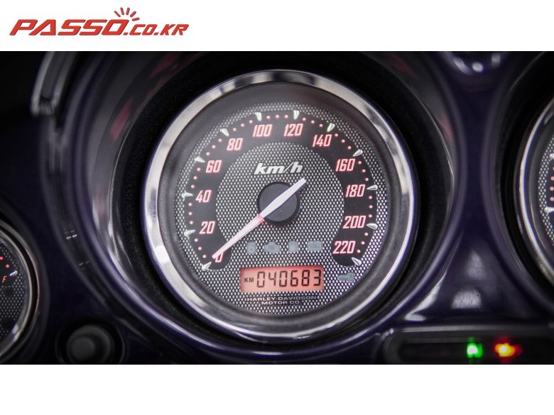 2012 할리데이비슨 CVO 울트라 클래식 사진 9