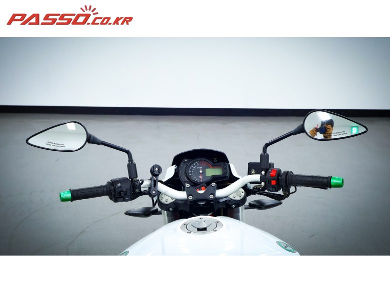 2017 베넬리 TNT 600 I 사진 4
