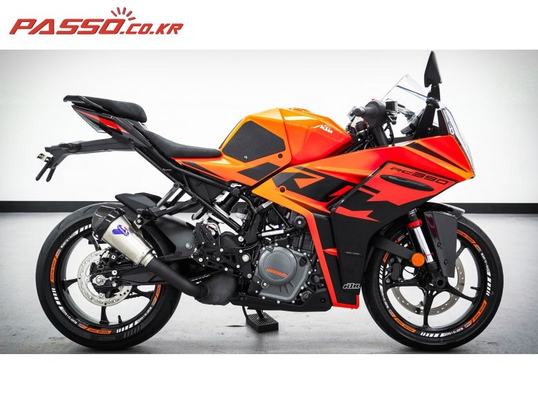 2022 KTM RC 390 사진 1