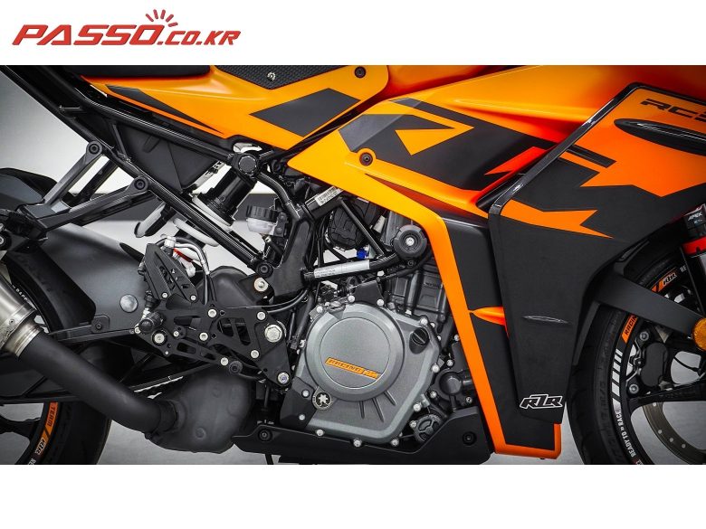 2022 KTM RC 390 사진 15