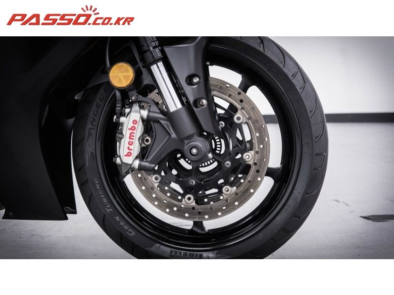 2020 야마하 YZF R6 사진 14