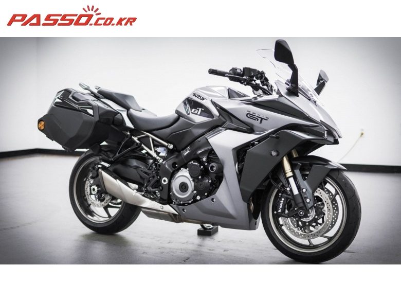 2025 스즈키 GSX S 1000 GT 사진 8