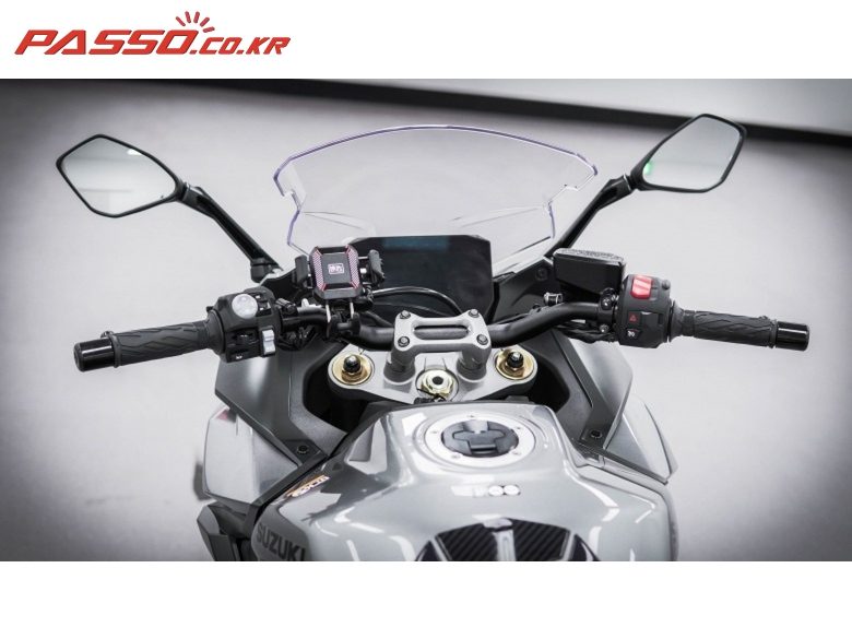 2025 스즈키 GSX S 1000 GT 사진 12