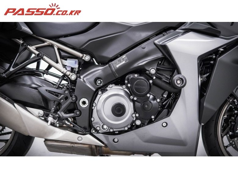 2025 스즈키 GSX S 1000 GT 사진 13