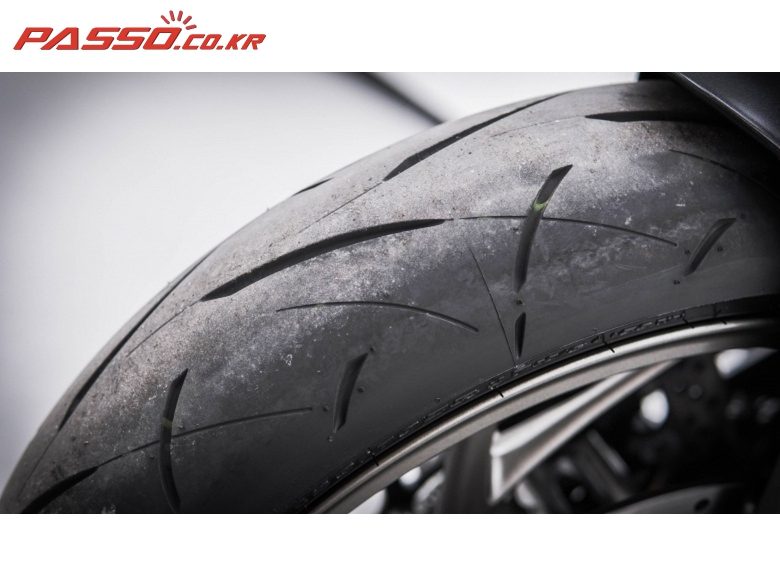 2025 스즈키 GSX S 1000 GT 사진 15