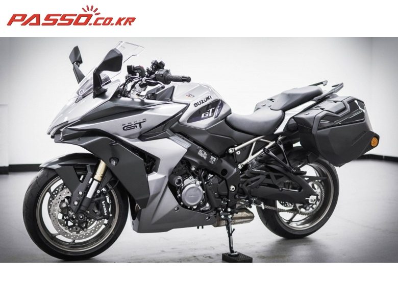 2025 스즈키 GSX S 1000 GT 사진 17