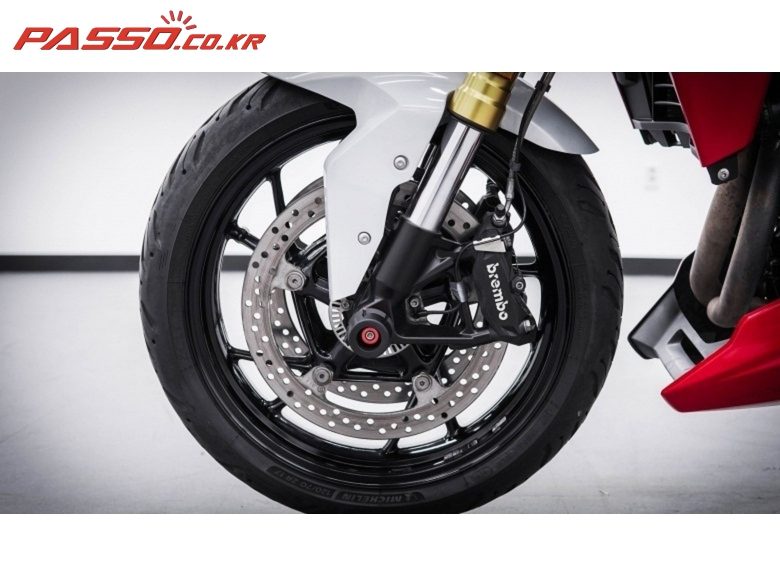 2020 BMW F 900 R 사진 6
